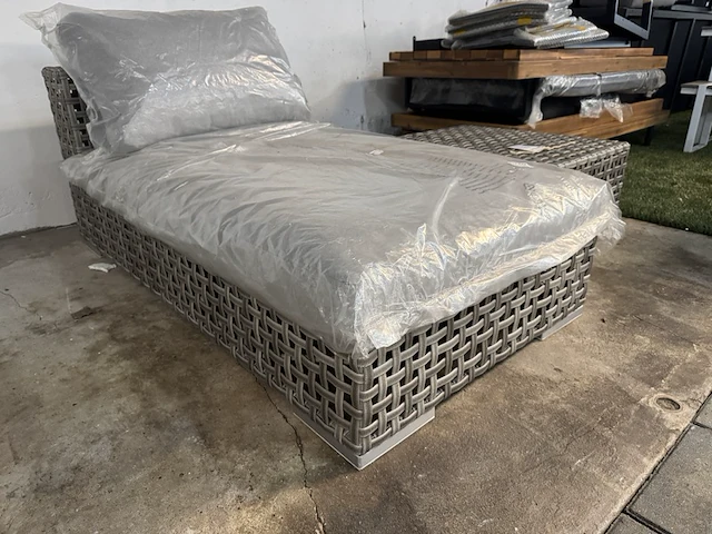 Loungebed met hocker, beige, grijs - afbeelding 4 van  7