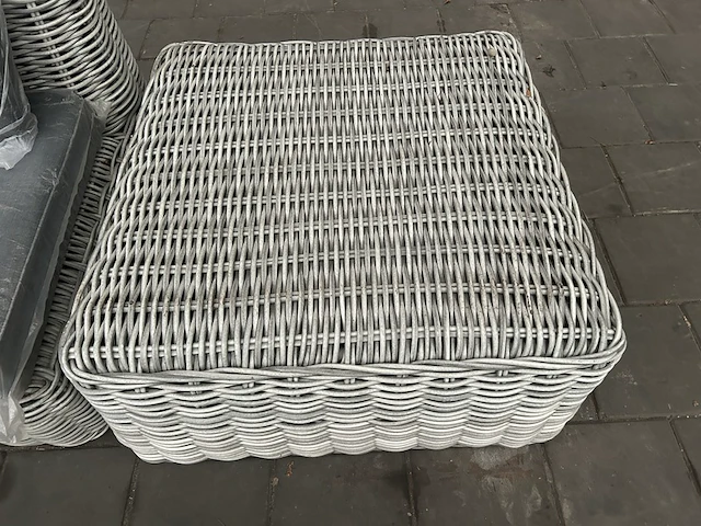 Loungehoek met hocker fonteyn - afbeelding 2 van  6