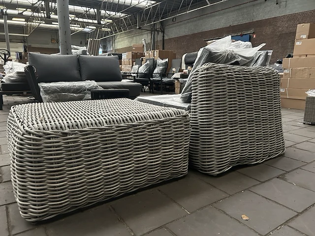 Loungehoek met hocker fonteyn - afbeelding 5 van  6