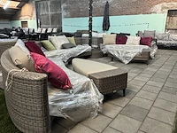 Loungeset 7-delig: 3 banken, 2 hockers, 2 tafels artie