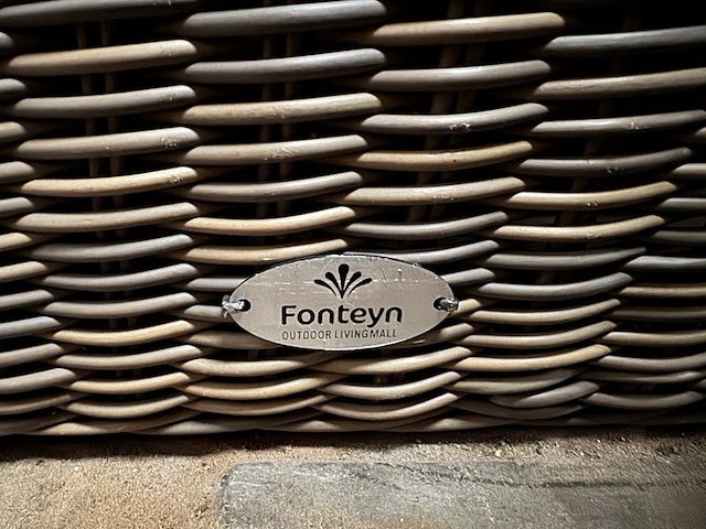 Loungeset met tafel fonteyn, 4 seasons outdoor - afbeelding 7 van  7