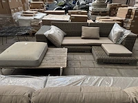 Loungeset met tafel fonteyn - afbeelding 9 van  10