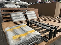 Loungeset (onderdelen) buiten. - afbeelding 4 van  7