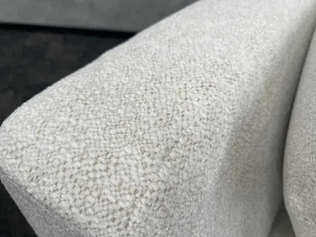 Loveseat met kussens- luxe stof - beige crème - afbeelding 2 van  9