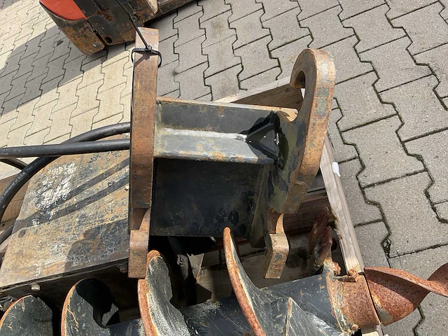 Loweman 750 ch grondboor unit - afbeelding 6 van  7