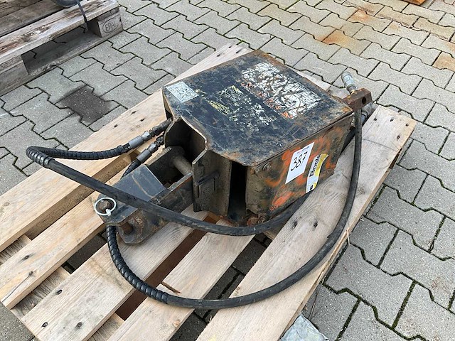 Loweman grondboor unit - afbeelding 1 van  9