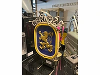Löwenbrau cerveza neonreclame - afbeelding 5 van  8