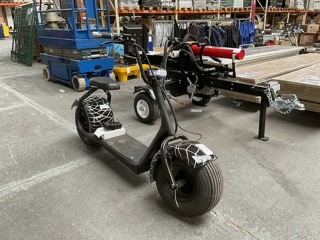Lowrider e-scooter - afbeelding 3 van  9