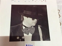 Lp elton john - afbeelding 1 van  2