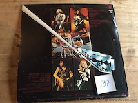 Lp j priest - afbeelding 2 van  2