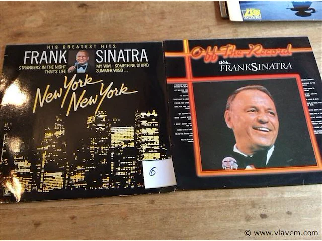 Lp's frank sinatra 2stuks - afbeelding 1 van  2