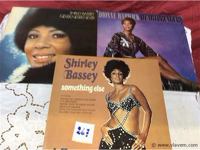 Lp's shirley bassey 3stuks - afbeelding 1 van  2