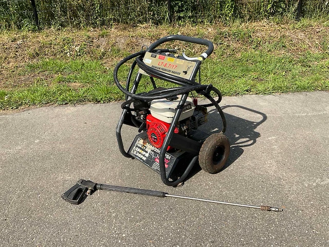 Lt-8.7/17 hogedrukreiniger - afbeelding 1 van  6