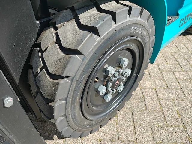 Ltmg - 2025 - fd40 - vorkheftruck - afbeelding 4 van  37