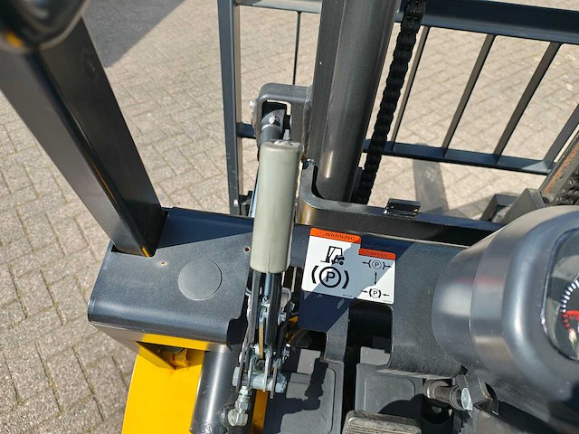 Ltmg - 2025 - fd40 - vorkheftruck - afbeelding 26 van  41