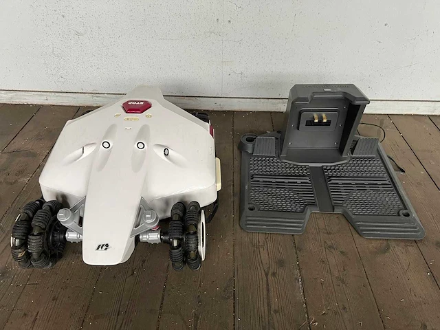 Luba awd 3000 gps robotmaaier - afbeelding 1 van  3