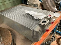 Lubricating oil cooler - afbeelding 1 van  4