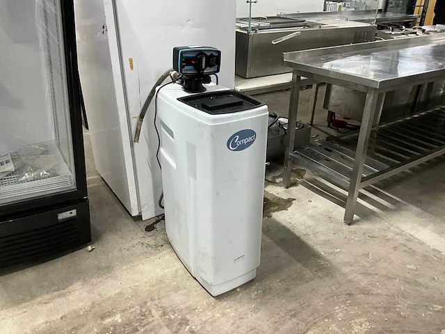 Lubron 5600 waterontharder - afbeelding 1 van  7