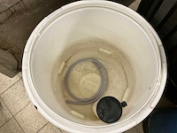 Lubron ww 100 waterontharder - afbeelding 9 van  9
