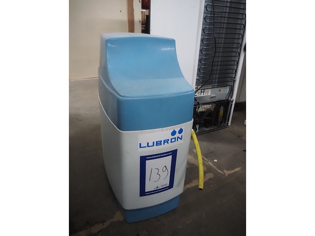 Lubron - afbeelding 2 van  9