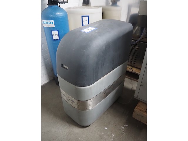 Lubron - afbeelding 9 van  11