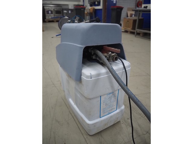 Lubron - afbeelding 3 van  8