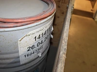 Lucht aangestuurde dubbele membraanpomp graco husky model 716. met twee lijmspuiten en lijmvat in transport... - afbeelding 3 van  4