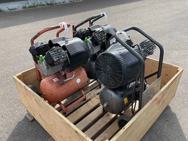 Luchtcompressor (3x) - afbeelding 4 van  9