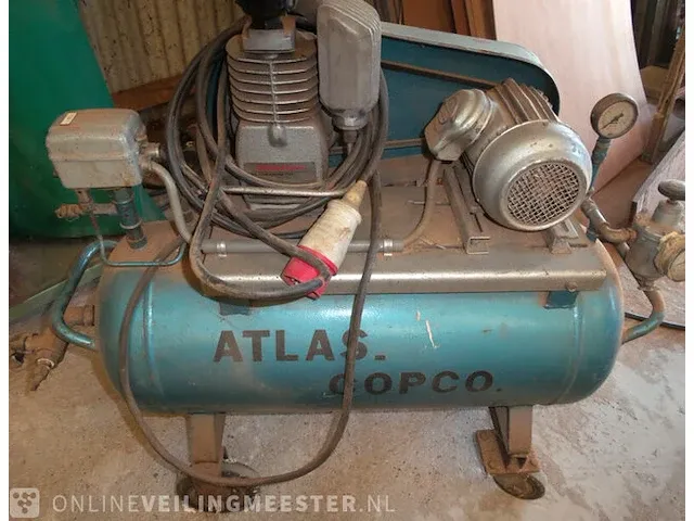 Luchtcompressor atlas copco - afbeelding 1 van  3