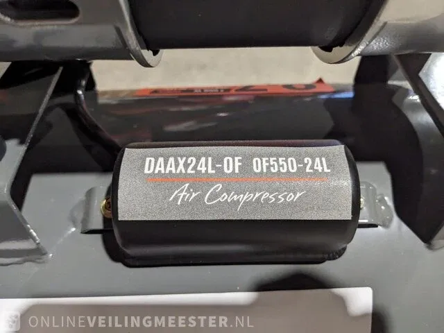 Luchtcompressor daewoo, bouwjaar 2023 - afbeelding 4 van  6