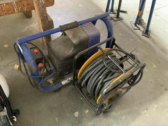 Luchtcompressor, metabo - afbeelding 1 van  3