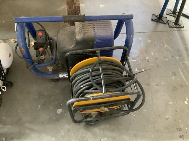 Luchtcompressor, metabo - afbeelding 2 van  3