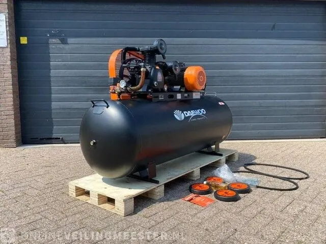 Luchtcompressor stahlgruppe, sgpx500l, bouwjaar 2023 - afbeelding 1 van  8
