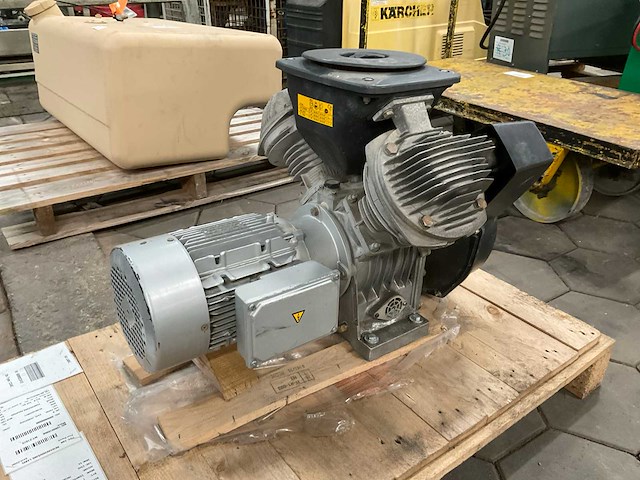 Luchtcompressor - afbeelding 2 van  5