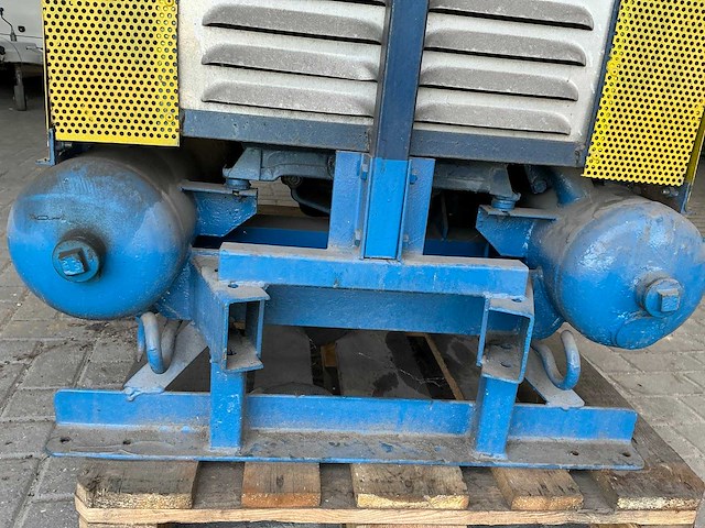 Luchtcompressor - afbeelding 13 van  20