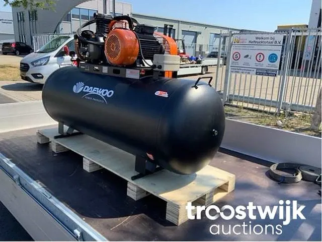 Luchtcompressor - afbeelding 31 van  35