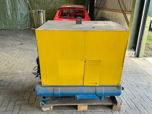 Luchtcompressor - afbeelding 18 van  20