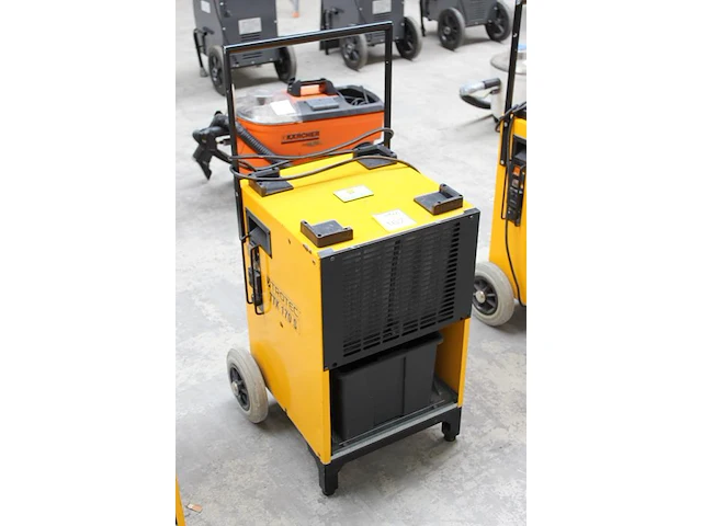 Luchtdroger trotec ttk 170 s. let op: onderdeel van combinatiekavel r174. onderdeel van combinatiekavel combinatiekavel van kavels r166 t/m r173, zijnde 8 luchtdrogers trotec ttk 170 s. - afbeelding 2 van  2