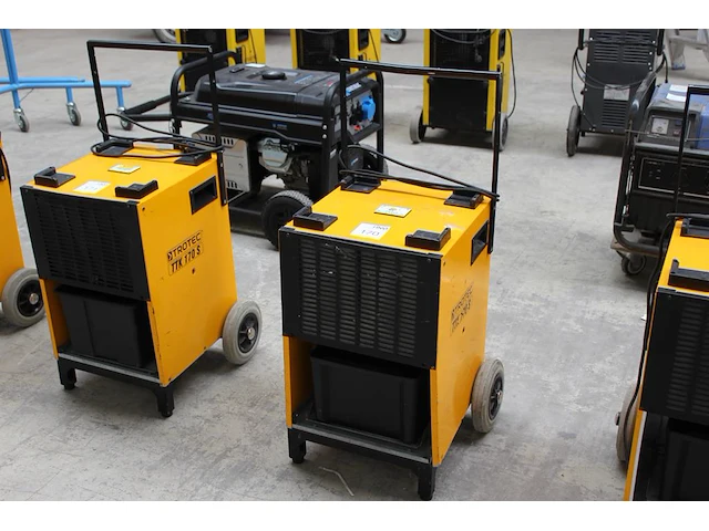Luchtdroger trotec ttk 170 s. let op: onderdeel van combinatiekavel r174. onderdeel van combinatiekavel combinatiekavel van kavels r166 t/m r173, zijnde 8 luchtdrogers trotec ttk 170 s. - afbeelding 1 van  2