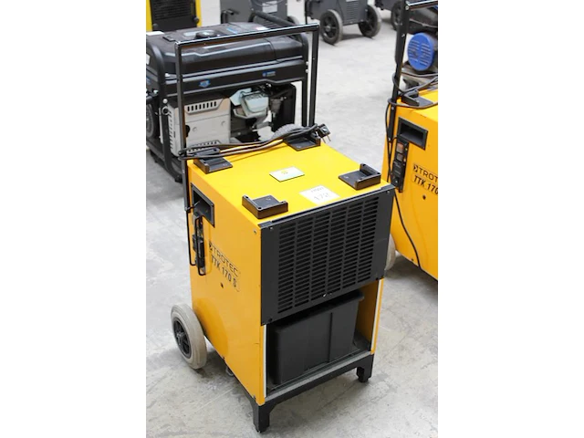 Luchtdroger trotec ttk 170 s. let op: onderdeel van combinatiekavel r174. onderdeel van combinatiekavel combinatiekavel van kavels r166 t/m r173, zijnde 8 luchtdrogers trotec ttk 170 s. - afbeelding 2 van  2