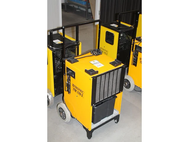 Luchtdroger trotec ttk 170 s. let op: onderdeel van combinatiekavel u238. onderdeel van combinatiekavel combinatiekavel van kavels u234-u237, zijnde 4 luchtdrogers trotec ttk 170 s. - afbeelding 2 van  2