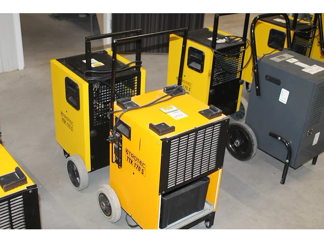 Luchtdroger trotec ttk 170 s. let op: onderdeel van combinatiekavel u238. onderdeel van combinatiekavel combinatiekavel van kavels u234-u237, zijnde 4 luchtdrogers trotec ttk 170 s. - afbeelding 1 van  2