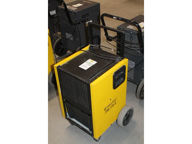 Luchtdroger trotec ttk 175 s, max. 300m3 per uur. let op: onderdeel combinatiekavel u233 onderdeel van combinatiekavel combinatiekavel van kavels u227-u232, zijnde 6 luchtdrogers trotec ttk 175 s. - afbeelding 2 van  2