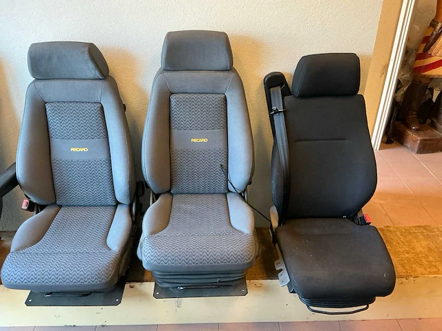 Luchtgeveerde stoelen en bureau stoelen (25x) - afbeelding 8 van  17