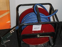 Luchthaspel. - afbeelding 2 van  2