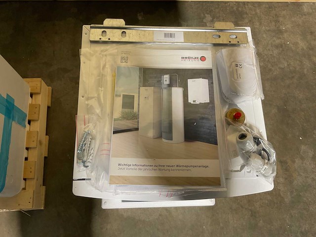Lucht/water-warmtepomp 11kw - blw mono met verwarmingselement - afbeelding 9 van  10