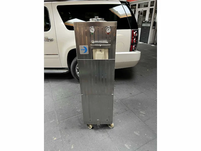 Luna l68 ijsmachine / softijs machine - afbeelding 3 van  9
