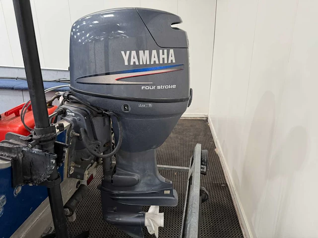 Lund - 16 rebel dlx - consoleboot en visboot - - afbeelding 29 van  42