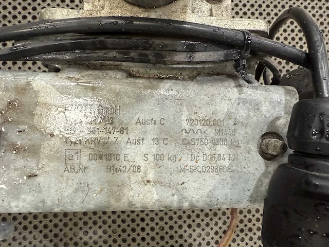 Lund - 16 rebel dlx - consoleboot en visboot - - afbeelding 37 van  42