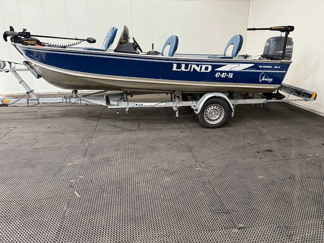 Lund - 16 rebel dlx - consoleboot en visboot - - afbeelding 41 van  42
